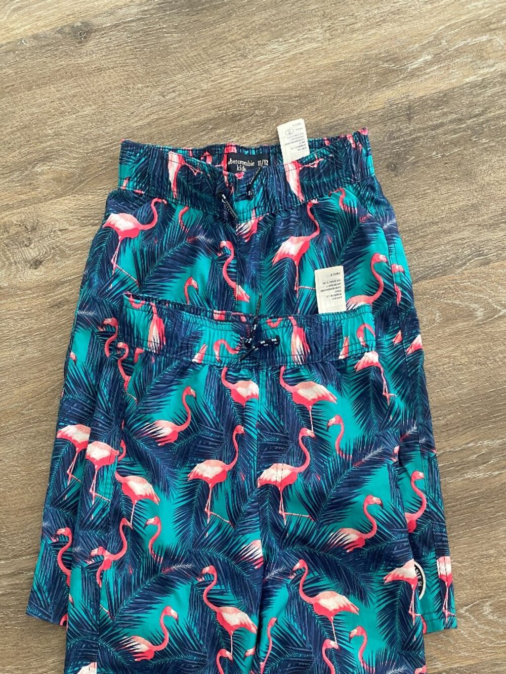 Abercrombie Kids Boys Flamingo Tropical Swim Trunks Size 9/10,11/12